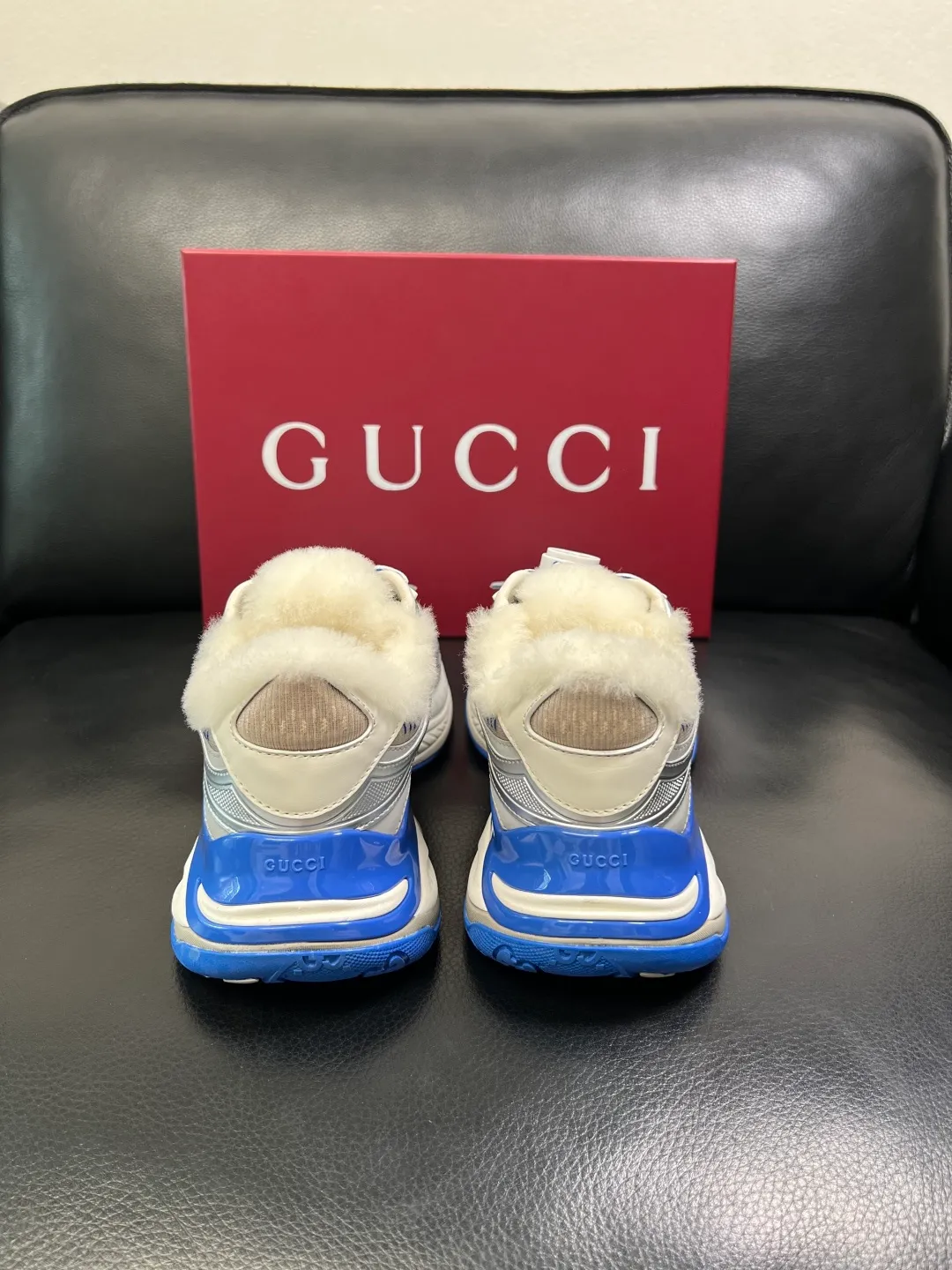 Men's shoes 💰980 Gucci high quality top crafts Gucci counter new original configuration, imported Italian cowhide fabric, imported wool lining cowhide pad, breathable and comfortable, sole: original factory special supply original sole super comfortable, original factory and single goods, welcome to compare, code number 39-44 (customized 38 45)